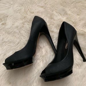 Bcbg heel